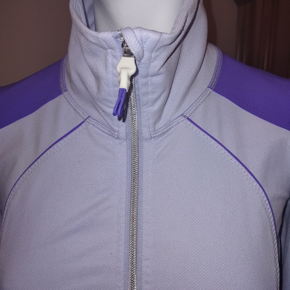 Lululemon two to make it true jacket - Picture 3 of 9